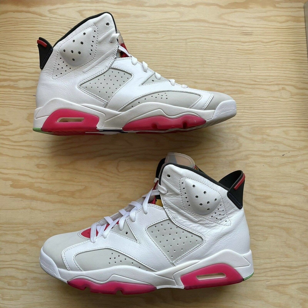 Nike Air Jordan 6 Retro ‘Hare’ Men’s Size 10.5 white/red CT8529-062